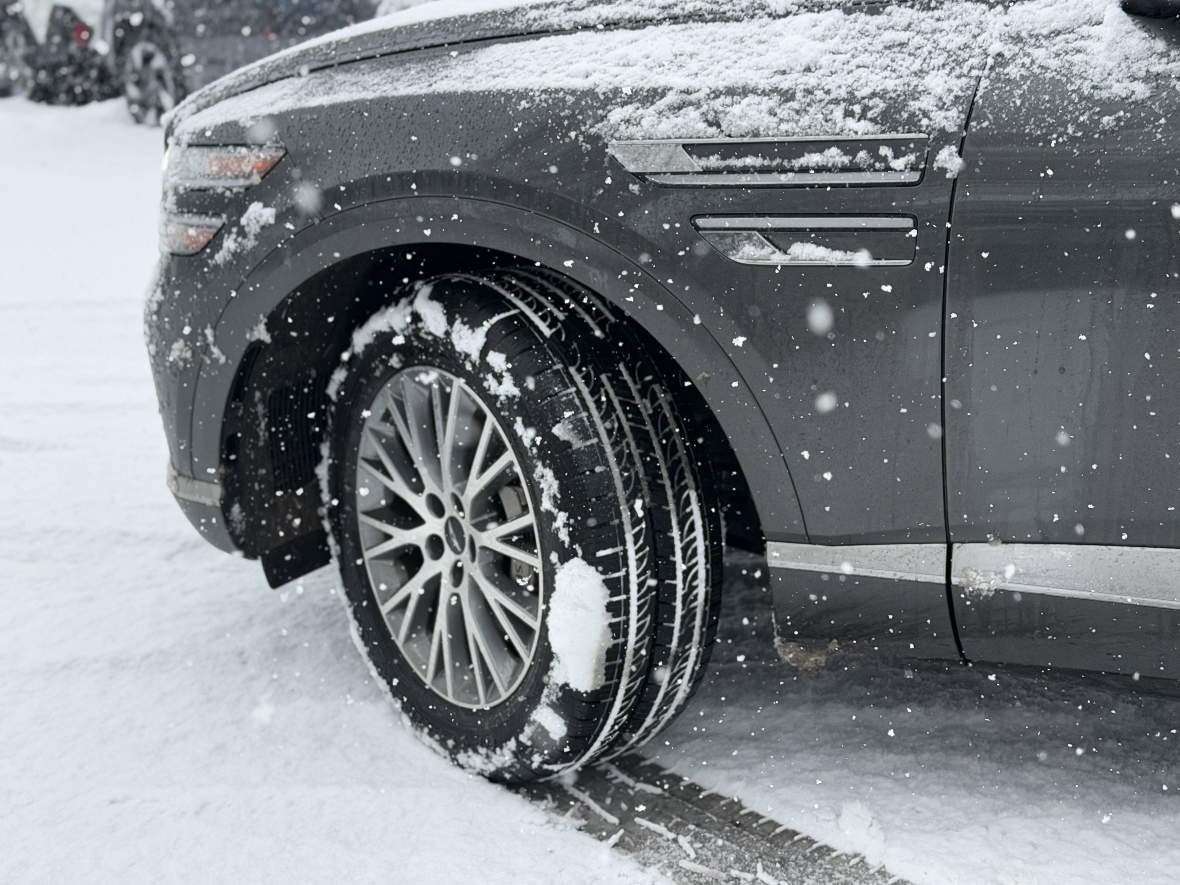 2025 Genesis GV80 2.5T