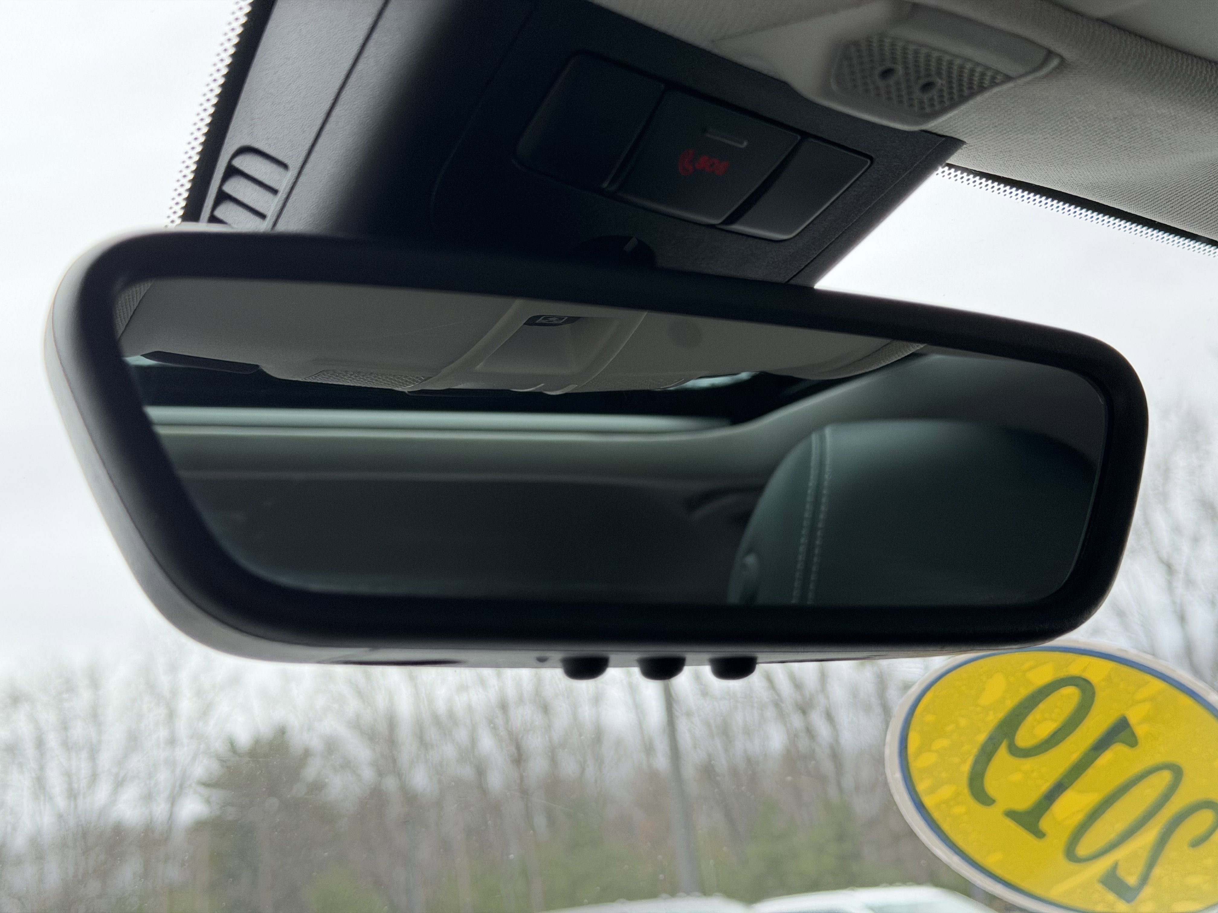 2019 INFINITI QX30 ESSENTIAL