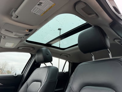 2019 INFINITI QX30 ESSENTIAL