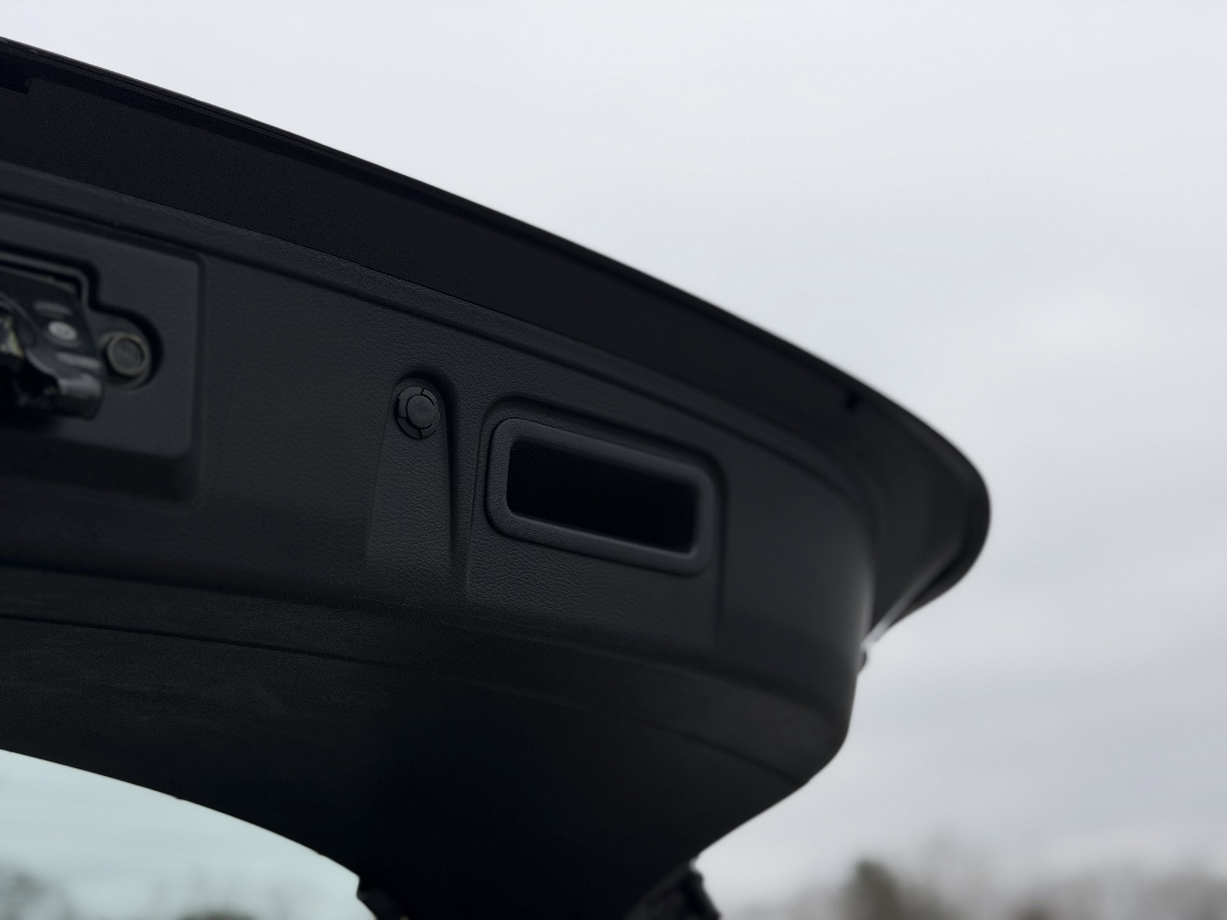 2019 INFINITI QX30 ESSENTIAL