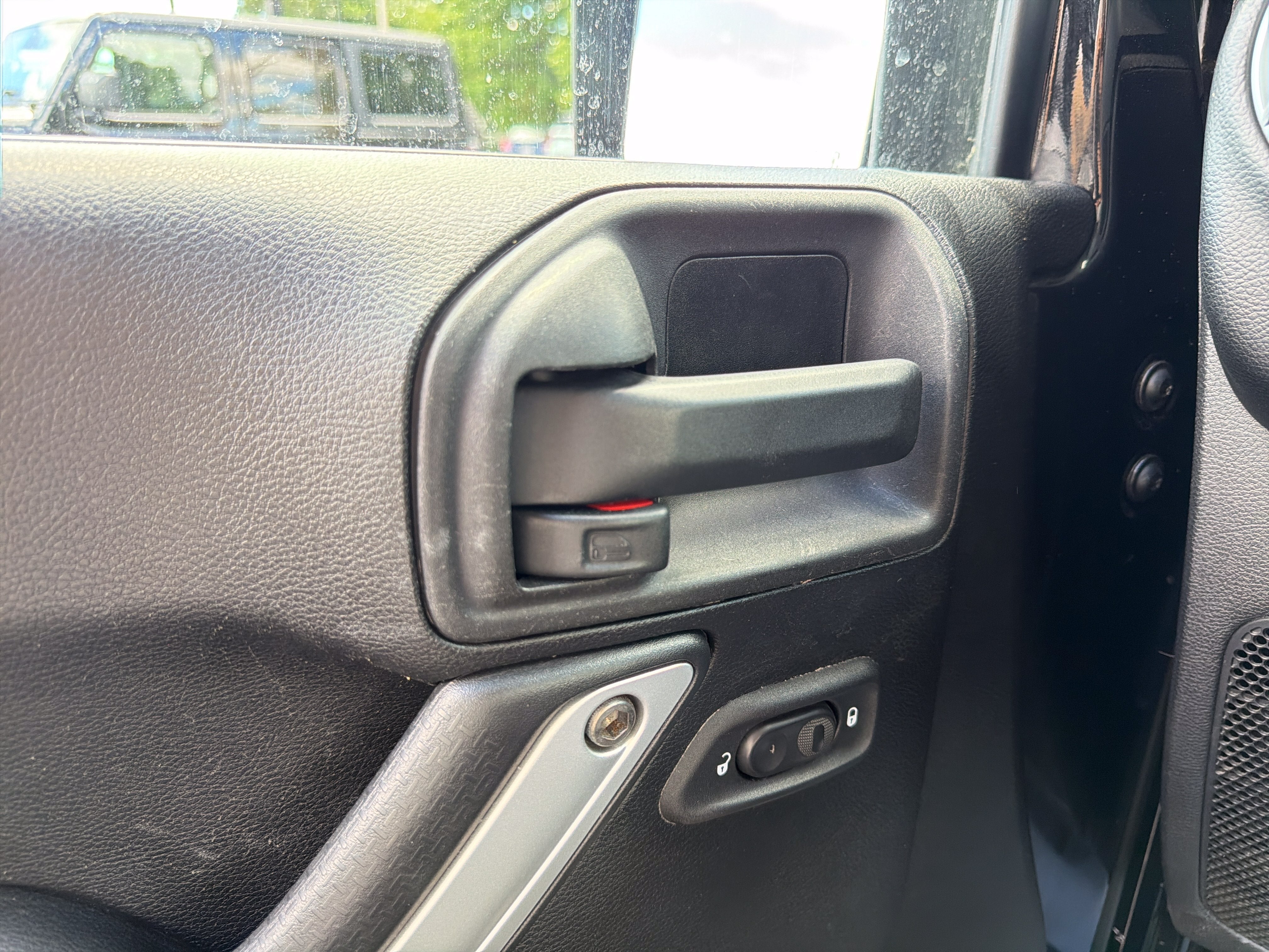 2013 Jeep Wrangler Sahara