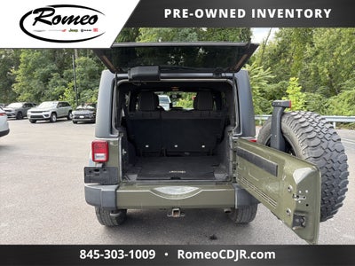 2016 Jeep Wrangler Unlimited Sahara