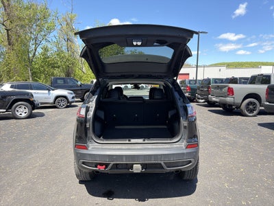 2021 Jeep Cherokee Trailhawk