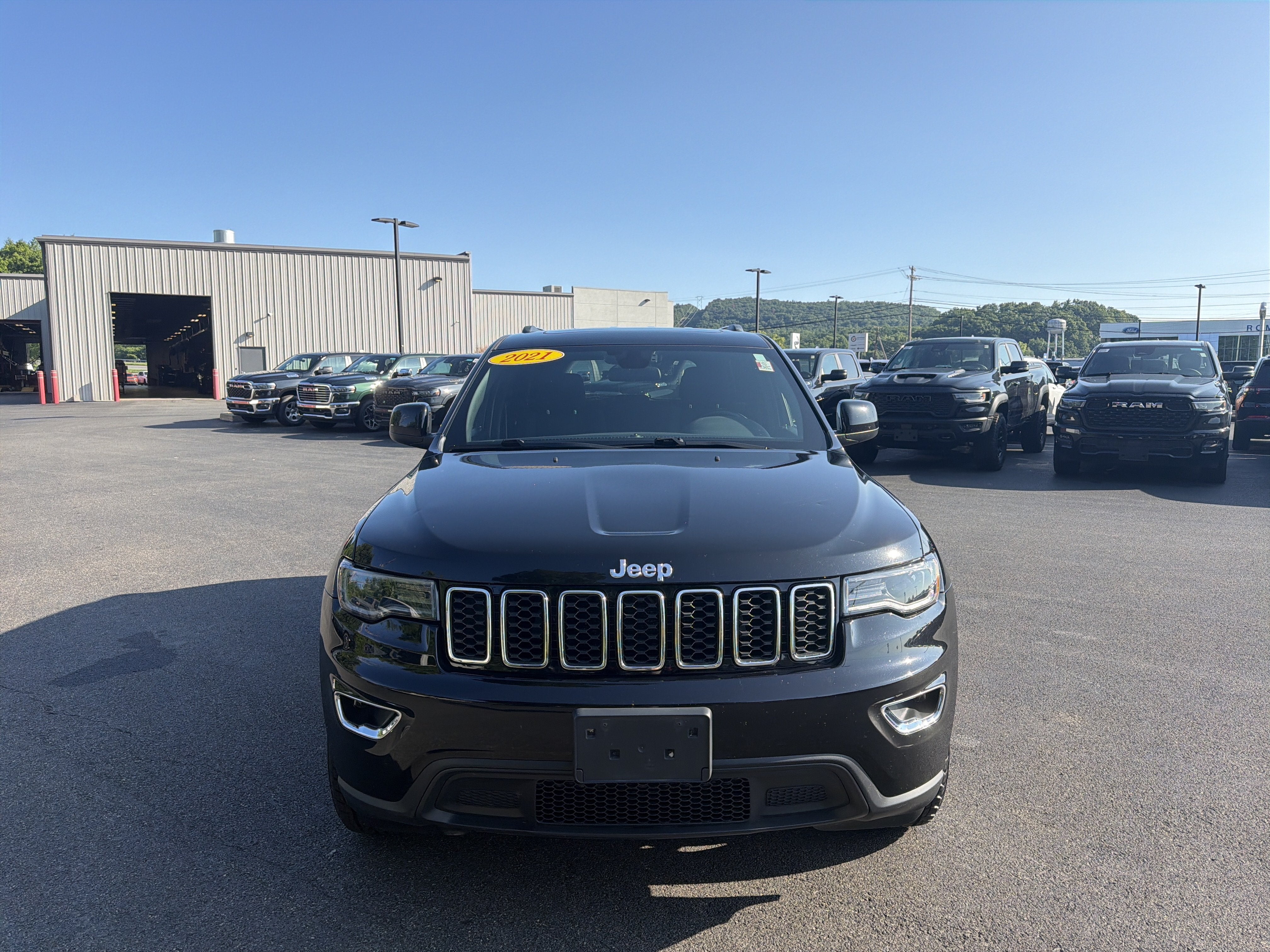 2021 Jeep Grand Cherokee Laredo E