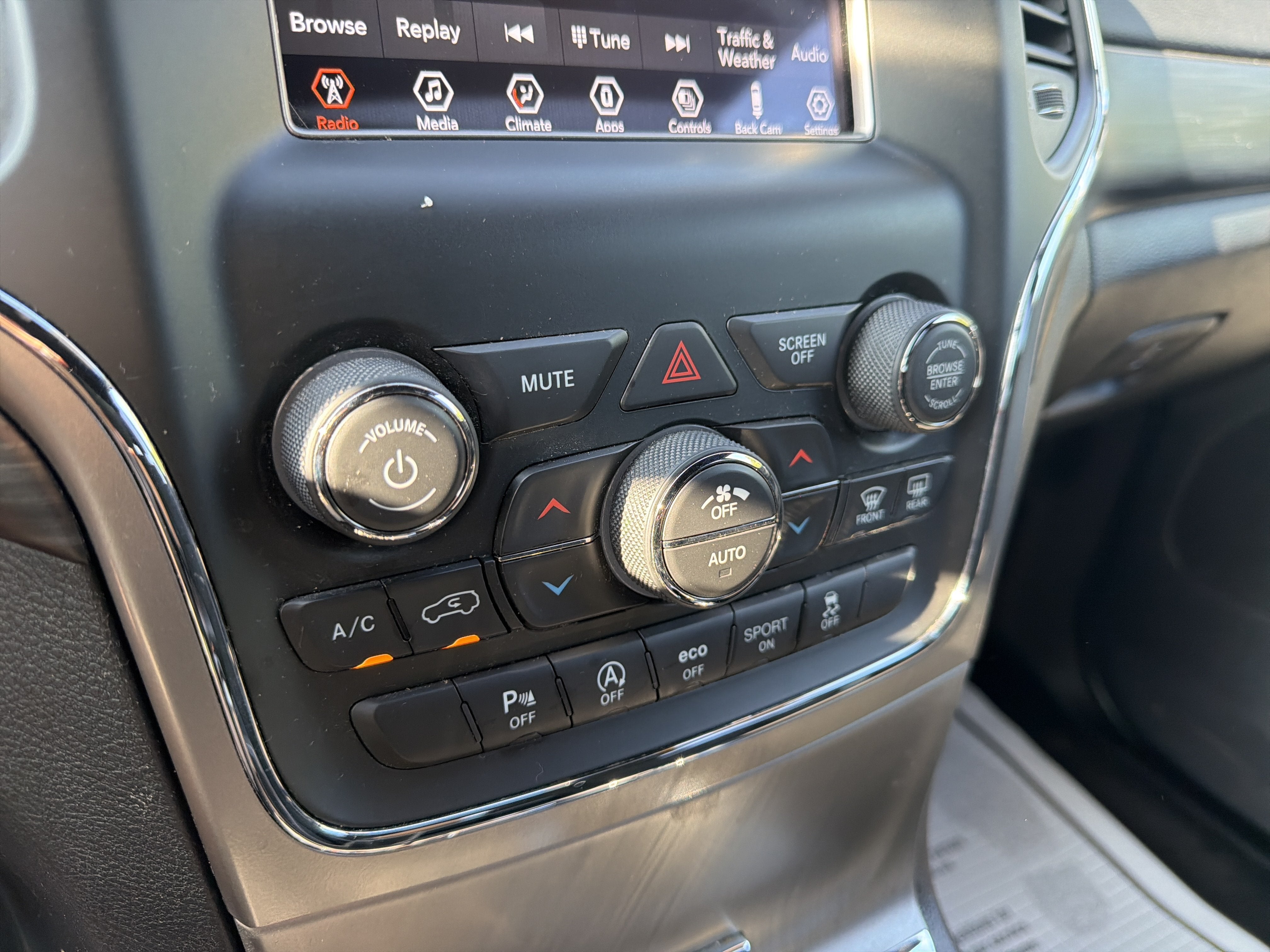 2021 Jeep Grand Cherokee Laredo E
