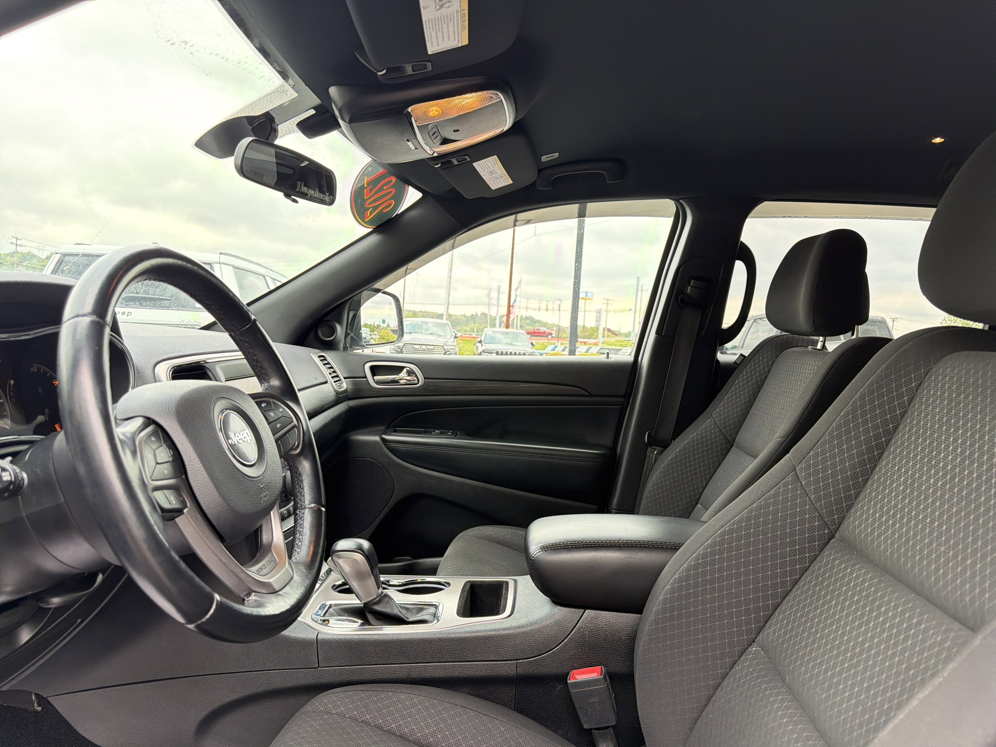 2021 Jeep Grand Cherokee Laredo E