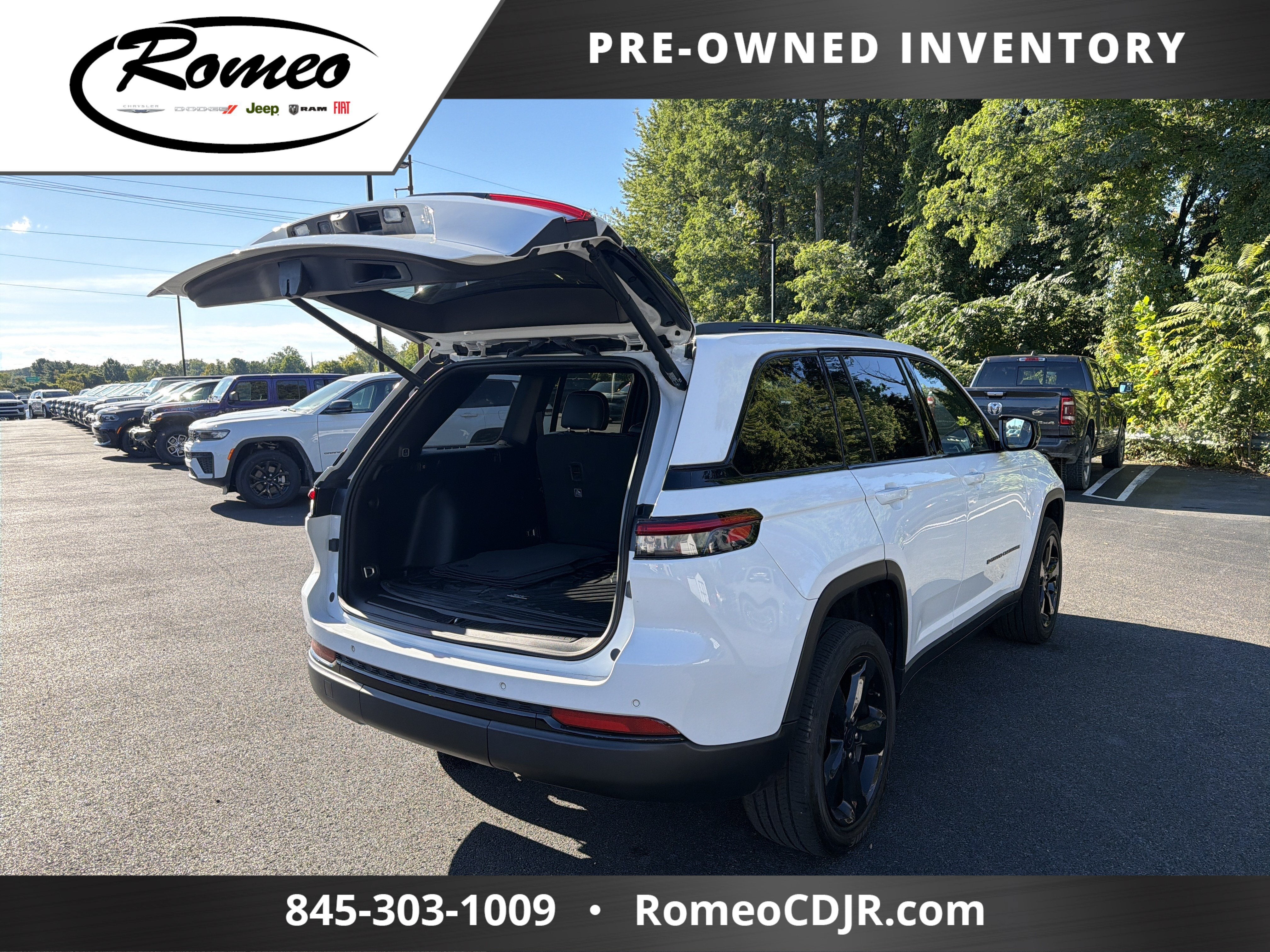 2023 Jeep Grand Cherokee Altitude
