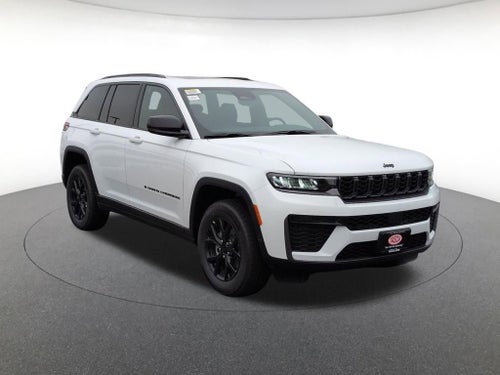 2026 Jeep Grand Cherokee Laredo Altitude