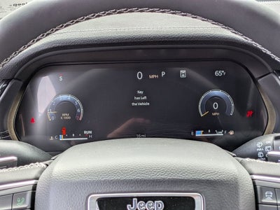 2026 Jeep Grand Cherokee Laredo Altitude