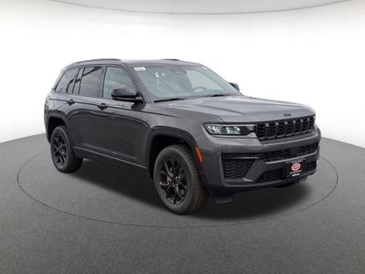 2026 Jeep Grand Cherokee Laredo Altitude