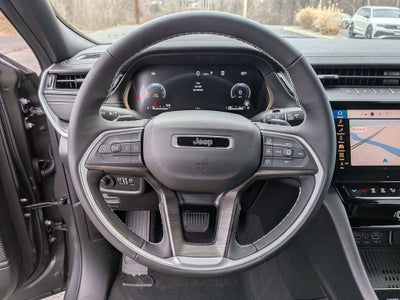 2026 Jeep Grand Cherokee Laredo Altitude