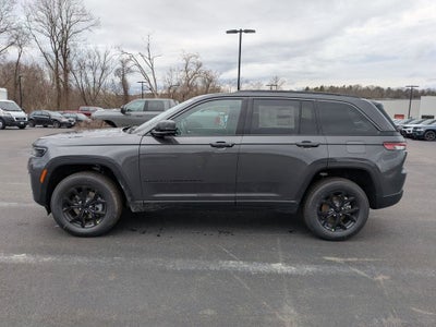 2026 Jeep Grand Cherokee Laredo Altitude
