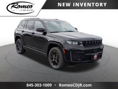 2026 Jeep Grand Cherokee Laredo Altitude