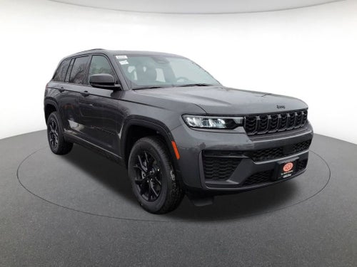 2026 Jeep Grand Cherokee Laredo Altitude