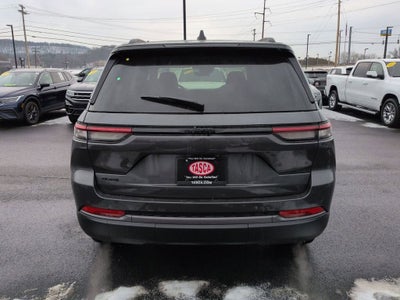 2026 Jeep Grand Cherokee Laredo Altitude