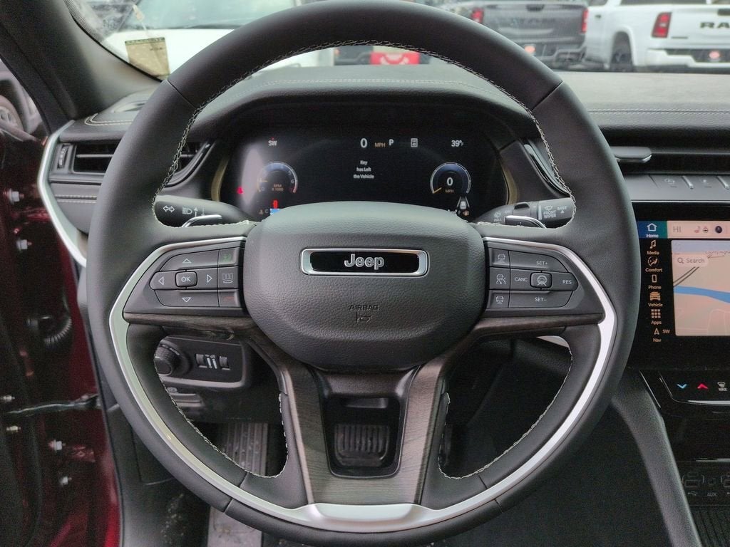 2026 Jeep Grand Cherokee Laredo Altitude