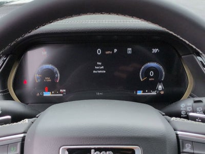 2026 Jeep Grand Cherokee Laredo Altitude