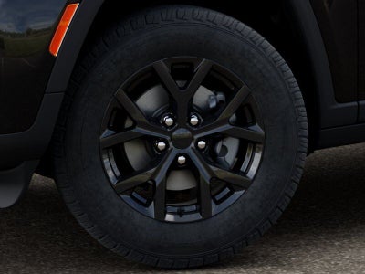 2026 Jeep Grand Cherokee Laredo Altitude