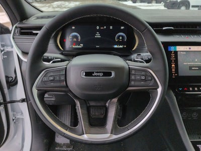 2026 Jeep Grand Cherokee Laredo Altitude