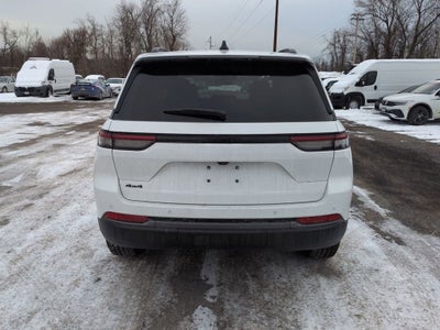 2026 Jeep Grand Cherokee Laredo Altitude