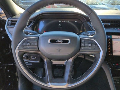 2026 Jeep Grand Cherokee Laredo Altitude