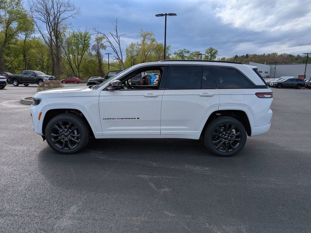 2026 Jeep Grand Cherokee Limited Reserve