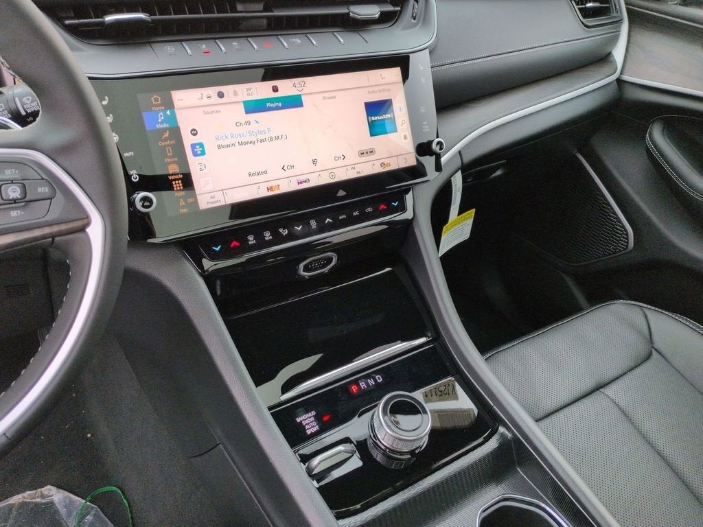 2026 Jeep Grand Cherokee Limited Reserve