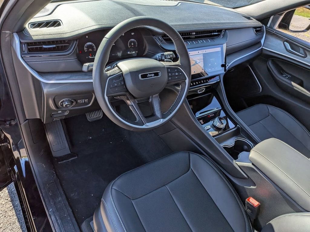 2026 Jeep Grand Cherokee Limited Reserve