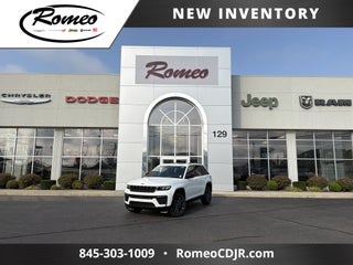 2026 Jeep Grand Cherokee Base