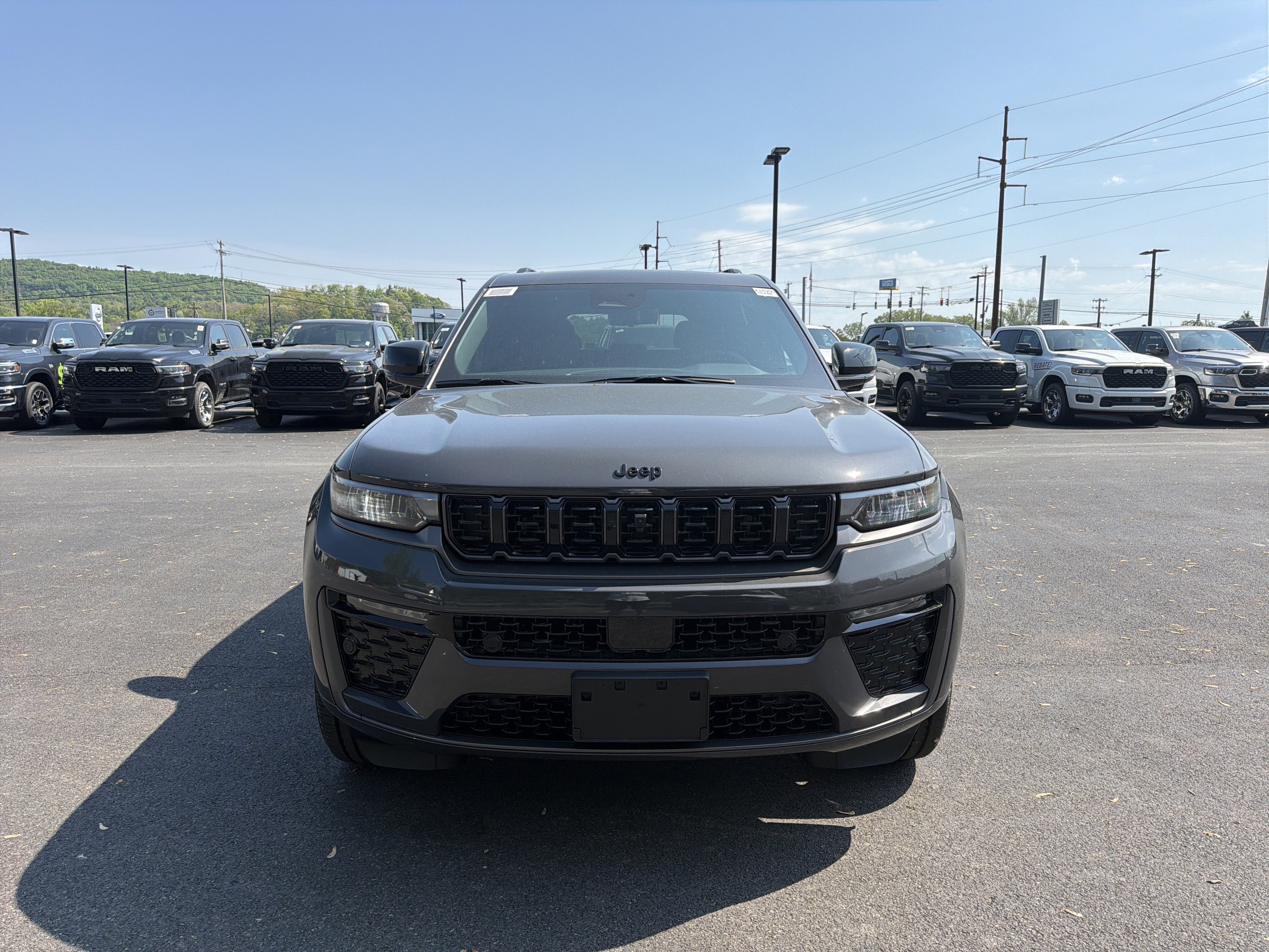2026 Jeep Grand Cherokee Limited Reserve