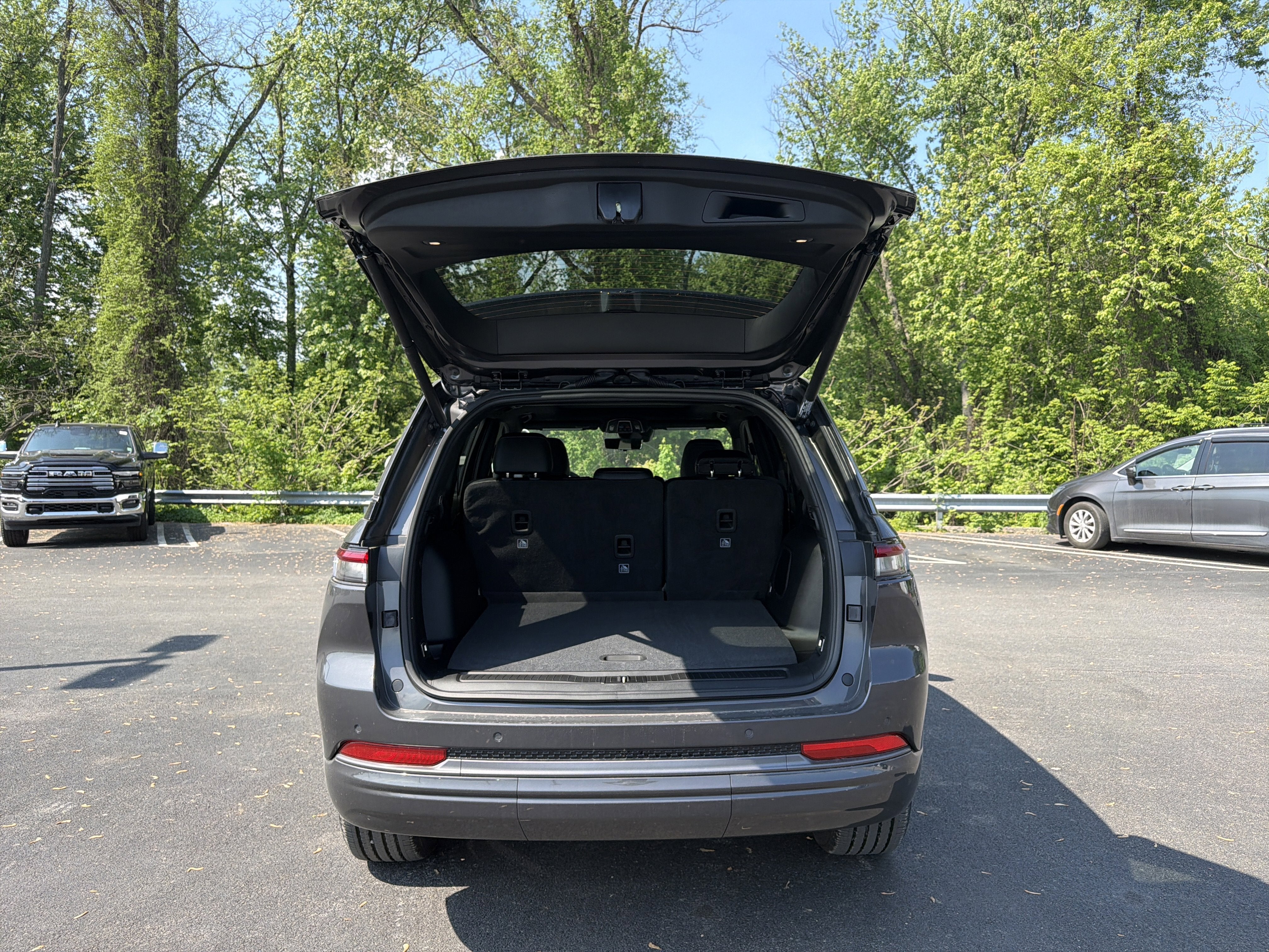 2026 Jeep Grand Cherokee Limited Reserve