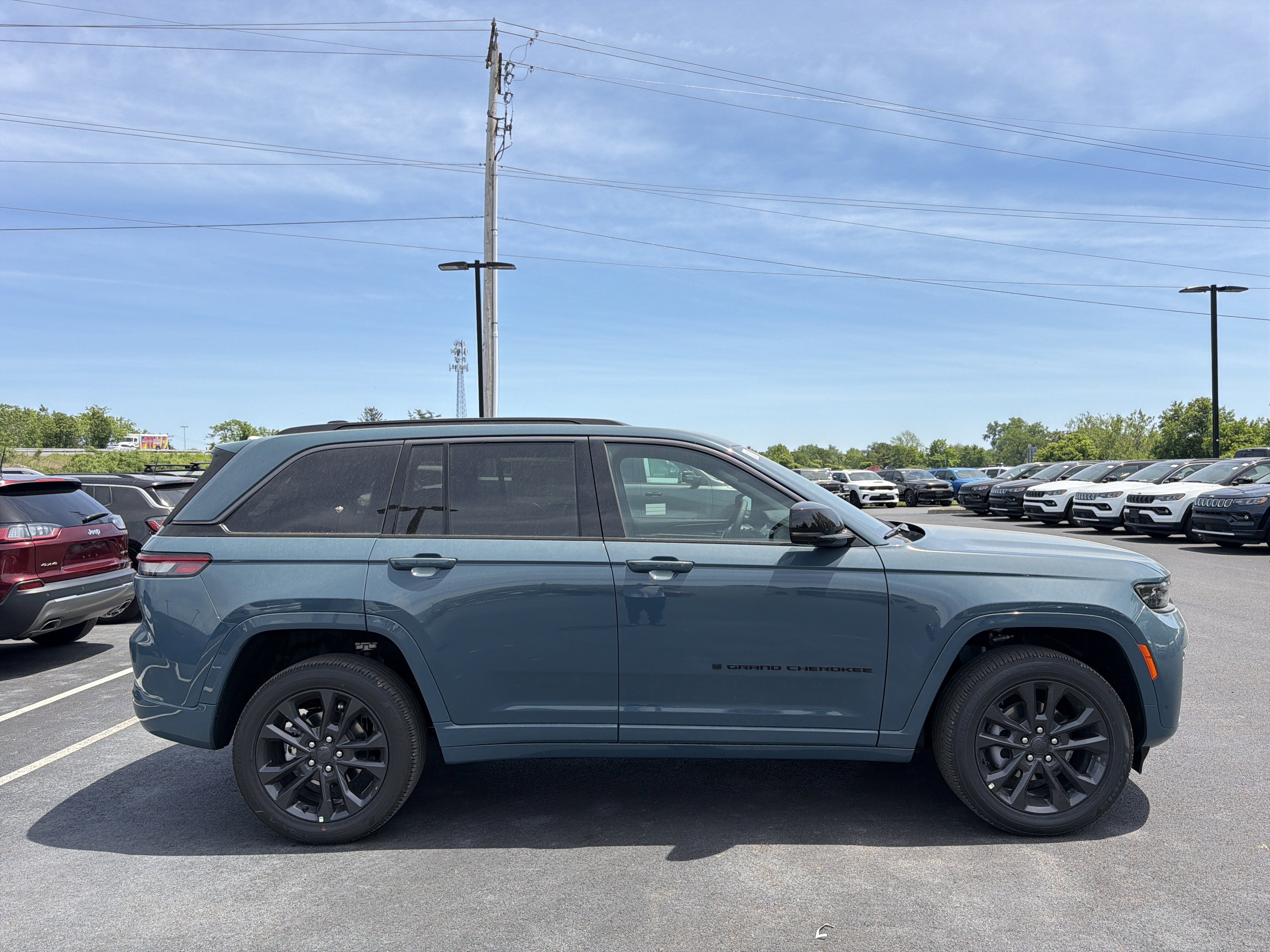2026 Jeep Grand Cherokee Limited Reserve