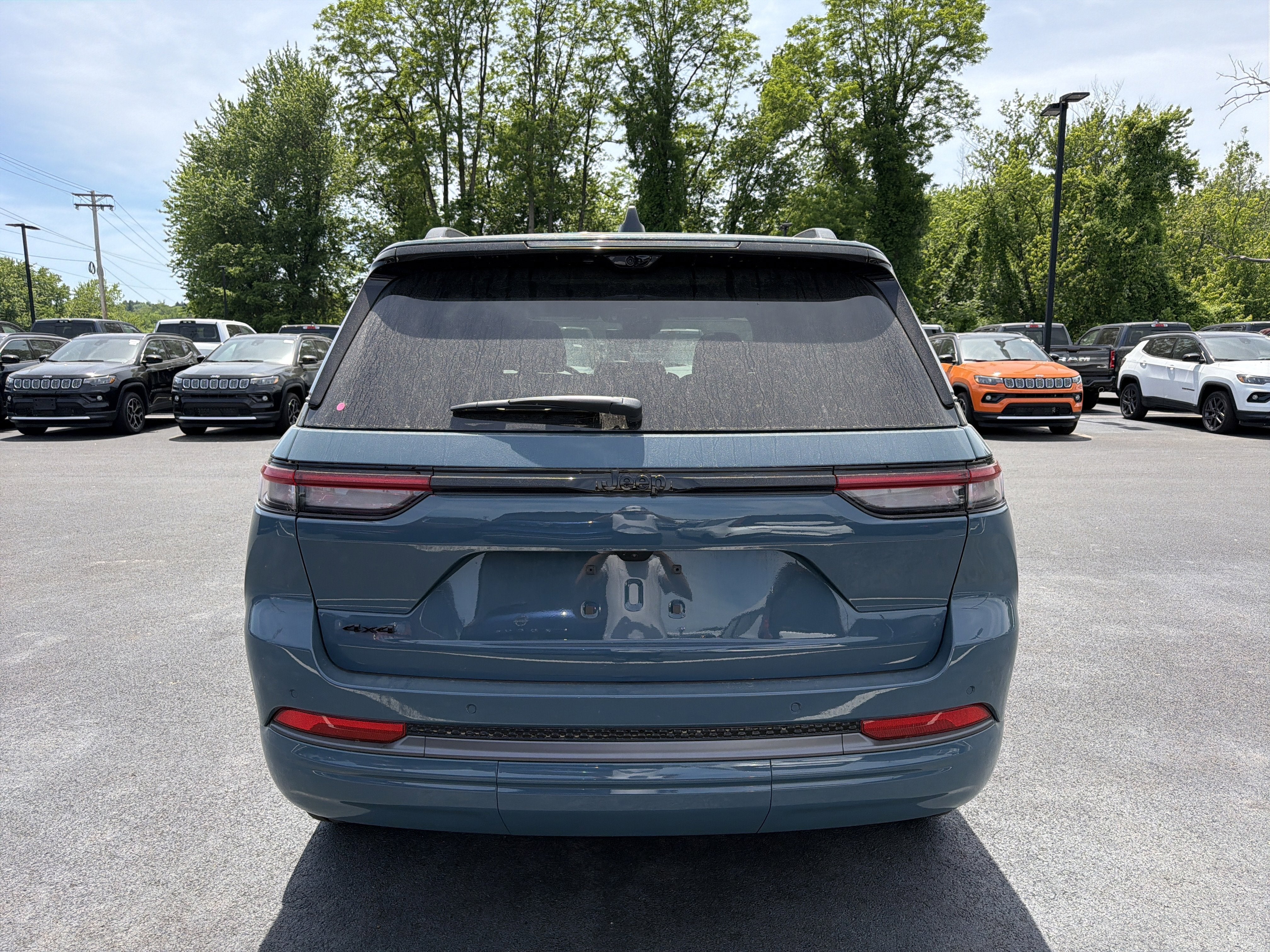 2026 Jeep Grand Cherokee Limited Reserve