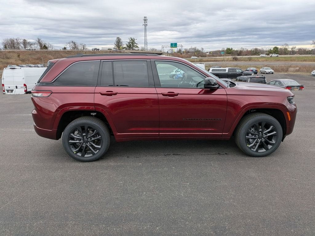 2026 Jeep Grand Cherokee Limited Reserve