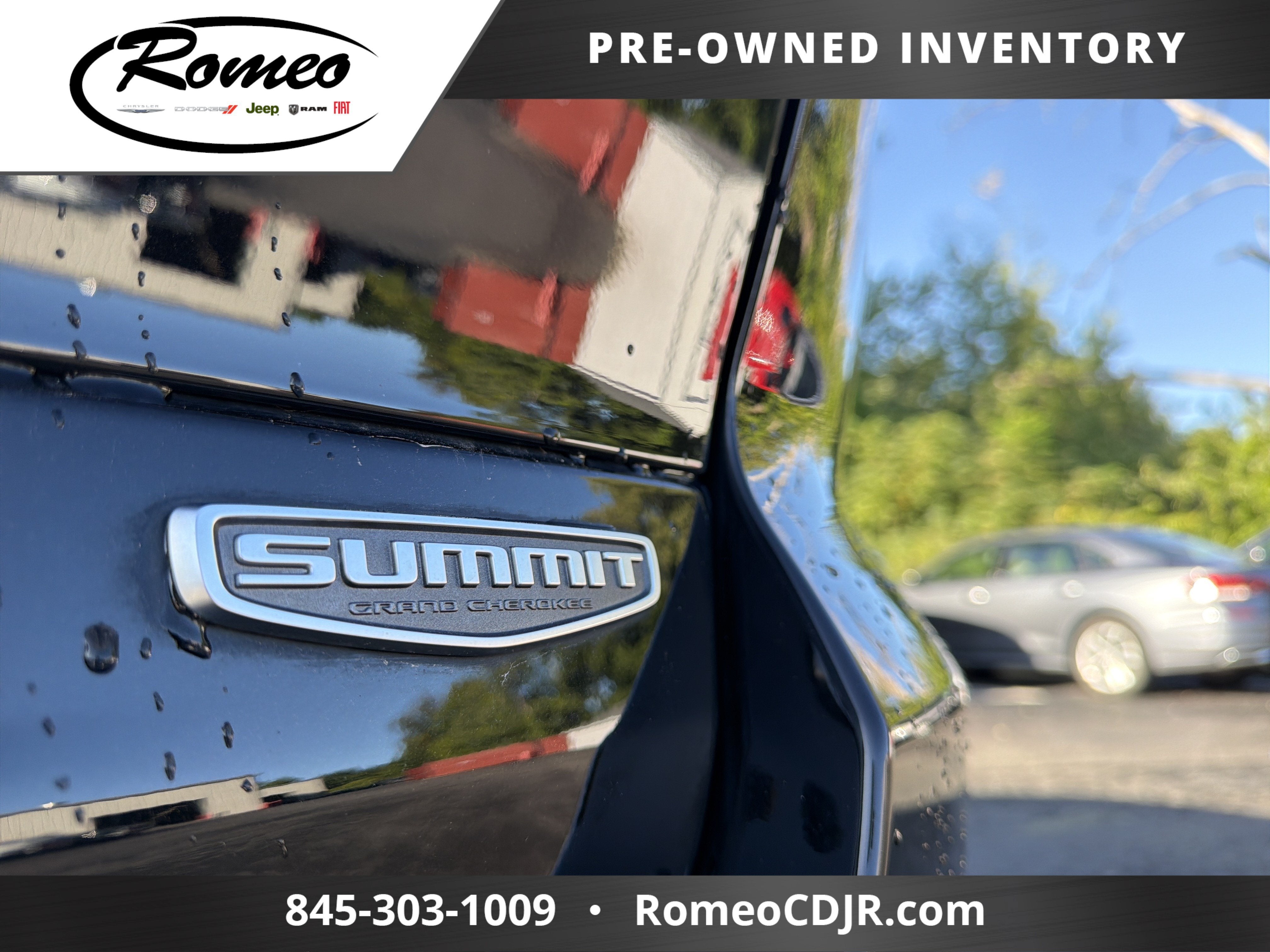 2022 Jeep Grand Cherokee Summit