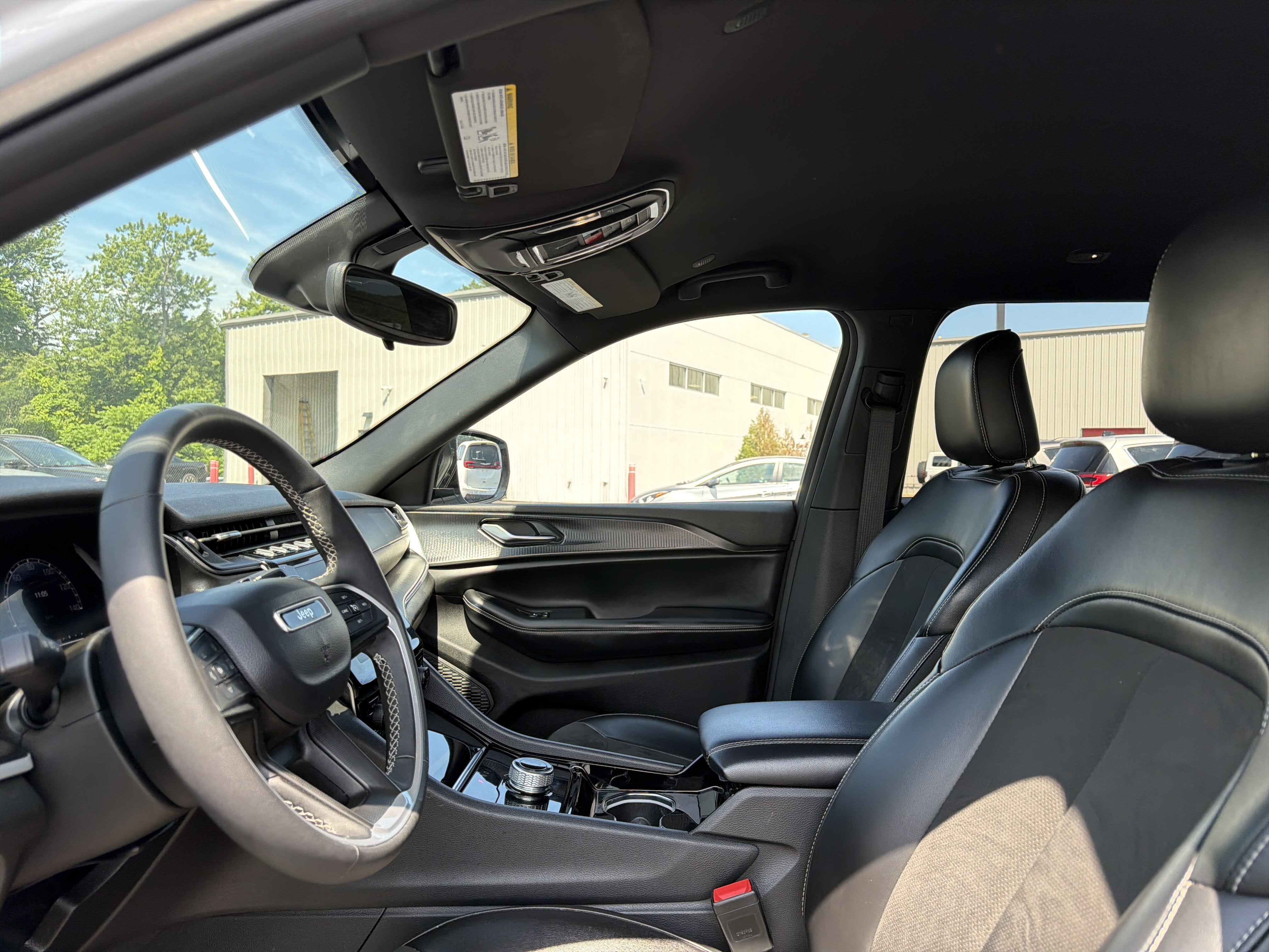 2023 Jeep Grand Cherokee L Altitude