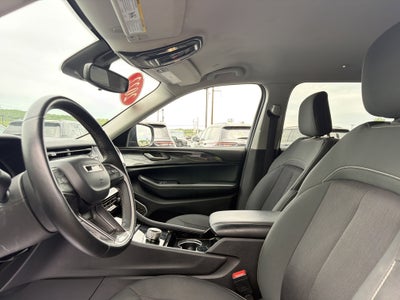 2022 Jeep Grand Cherokee L Laredo
