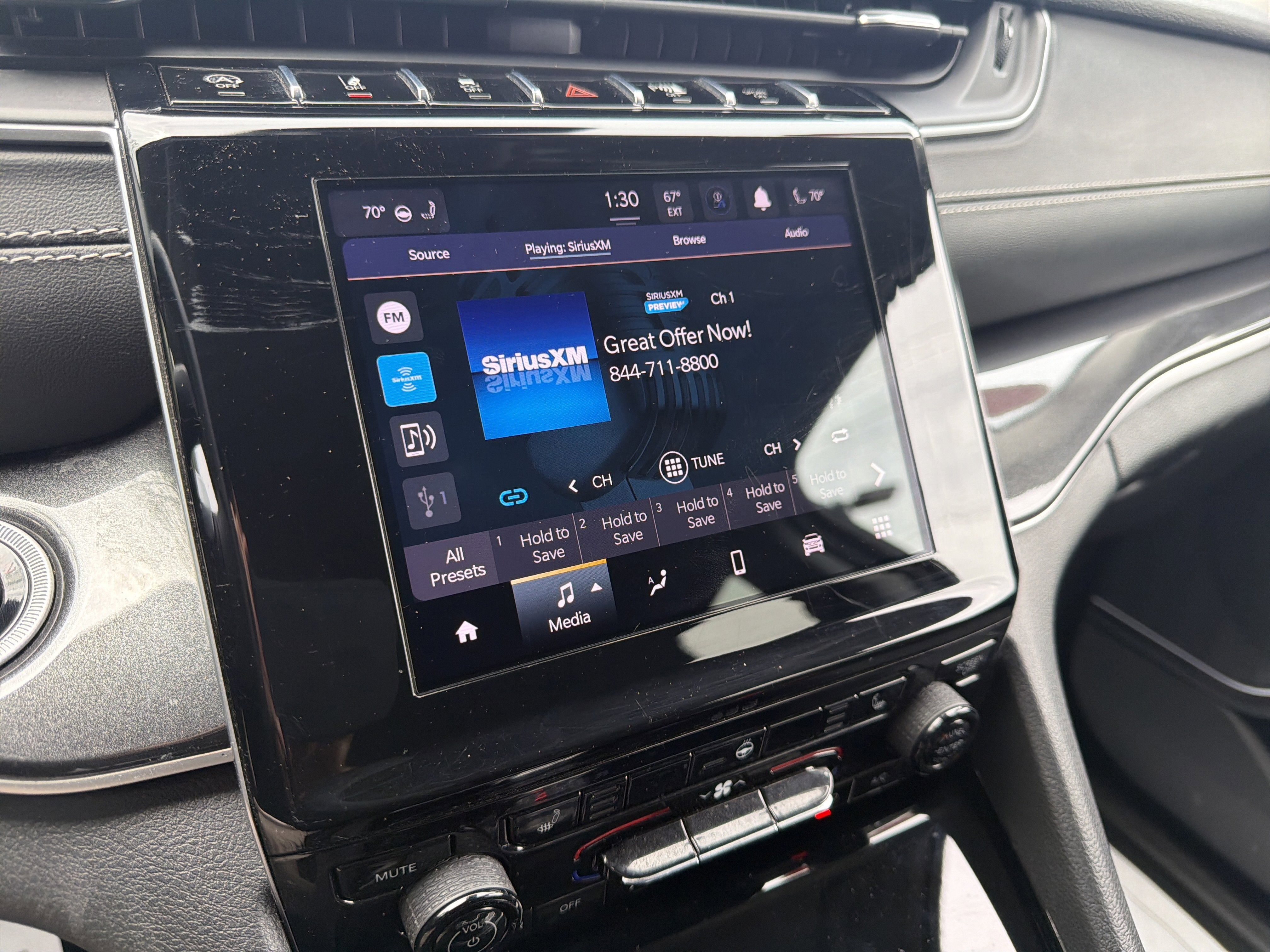 2022 Jeep Grand Cherokee L Laredo