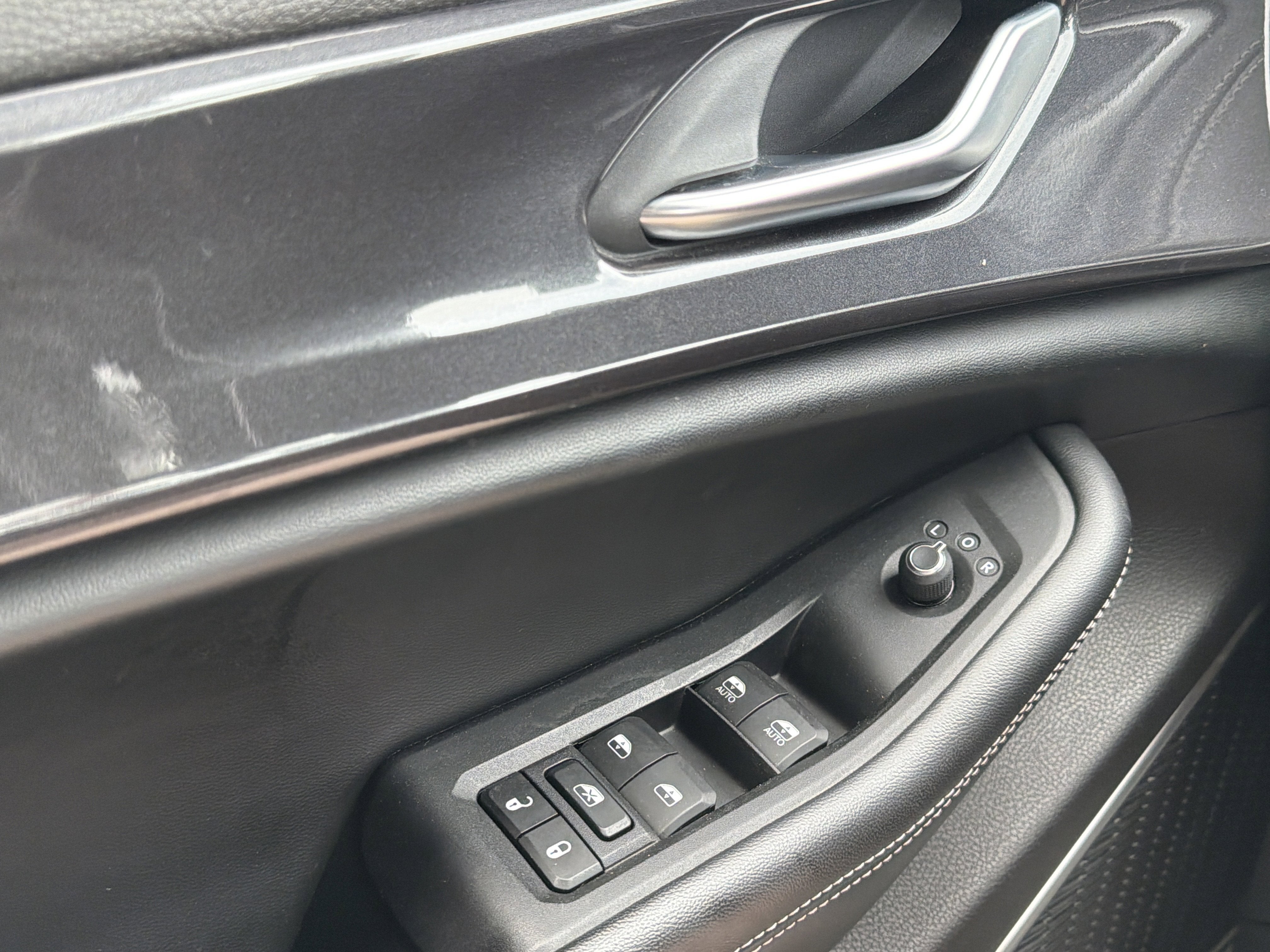 2022 Jeep Grand Cherokee L Laredo
