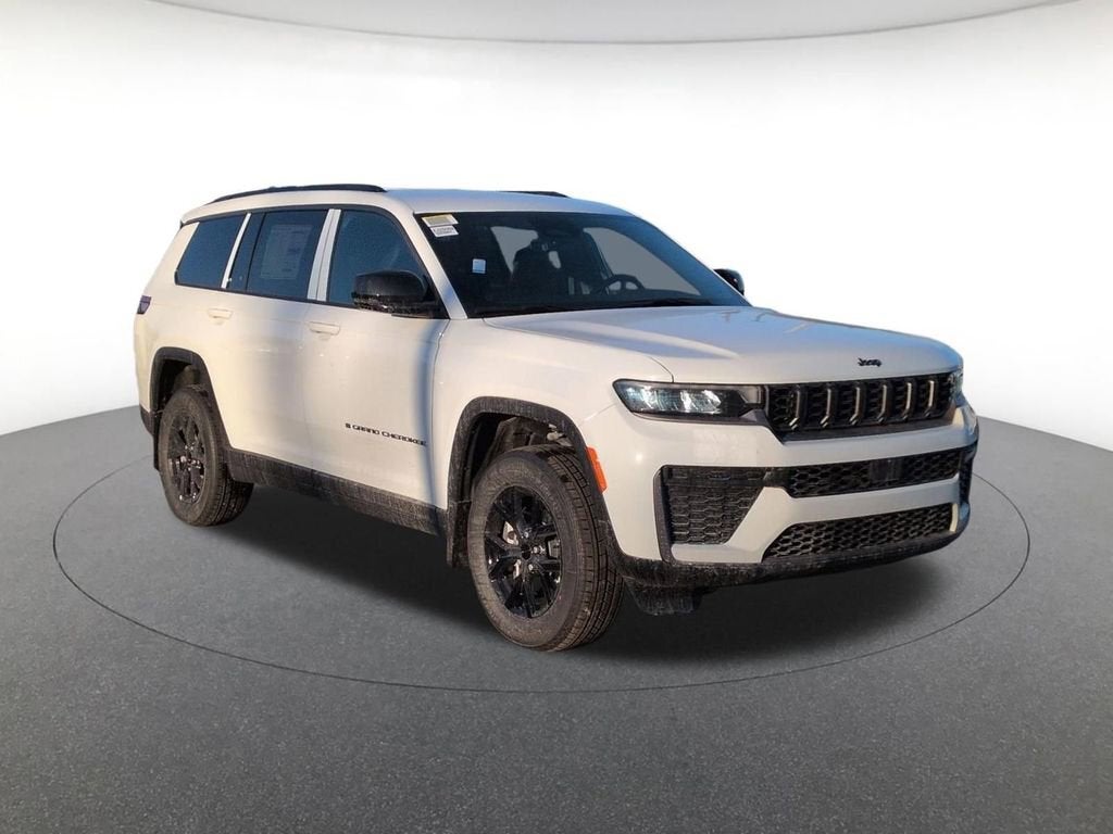 2026 Jeep Grand Cherokee L Laredo Altitude