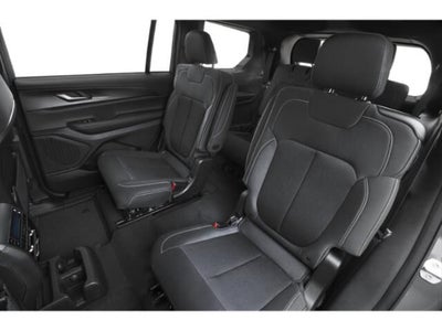 2027 Jeep Grand Cherokee L Laredo Altitude