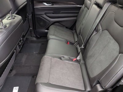 2026 Jeep Grand Cherokee L Laredo Altitude