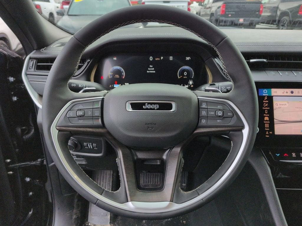 2026 Jeep Grand Cherokee L Laredo Altitude