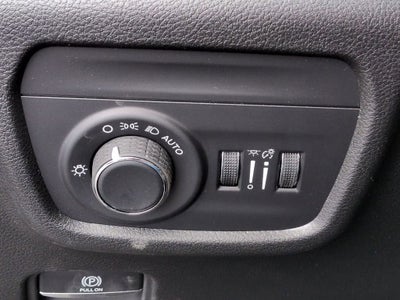 2026 Jeep Grand Cherokee L Laredo Altitude