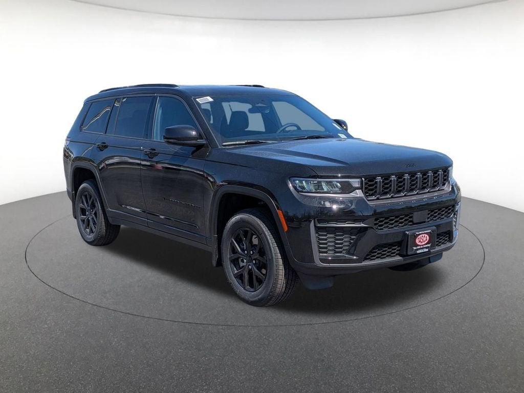 2026 Jeep Grand Cherokee L Laredo Altitude