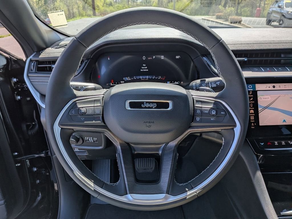 2026 Jeep Grand Cherokee L Laredo Altitude