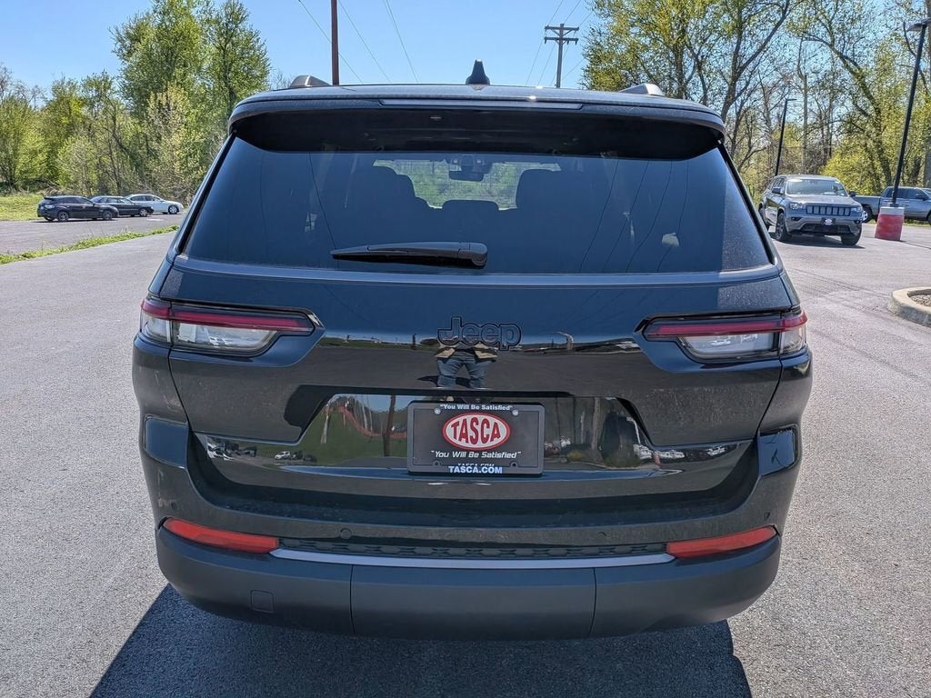 2026 Jeep Grand Cherokee L Laredo Altitude