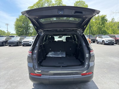 2026 Jeep Grand Cherokee L Laredo Altitude