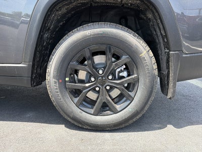 2026 Jeep Grand Cherokee L Laredo Altitude