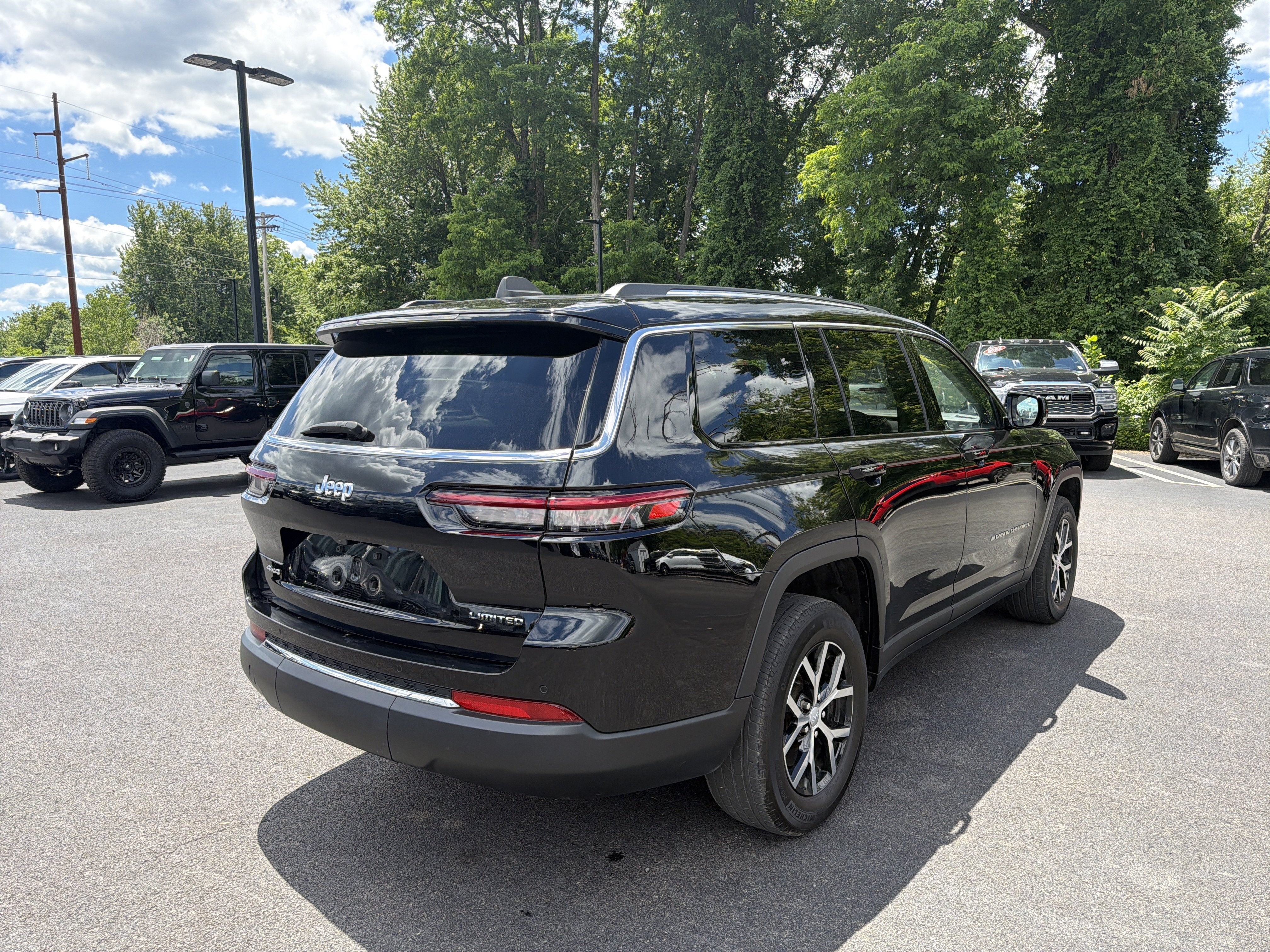 2023 Jeep Grand Cherokee L Limited